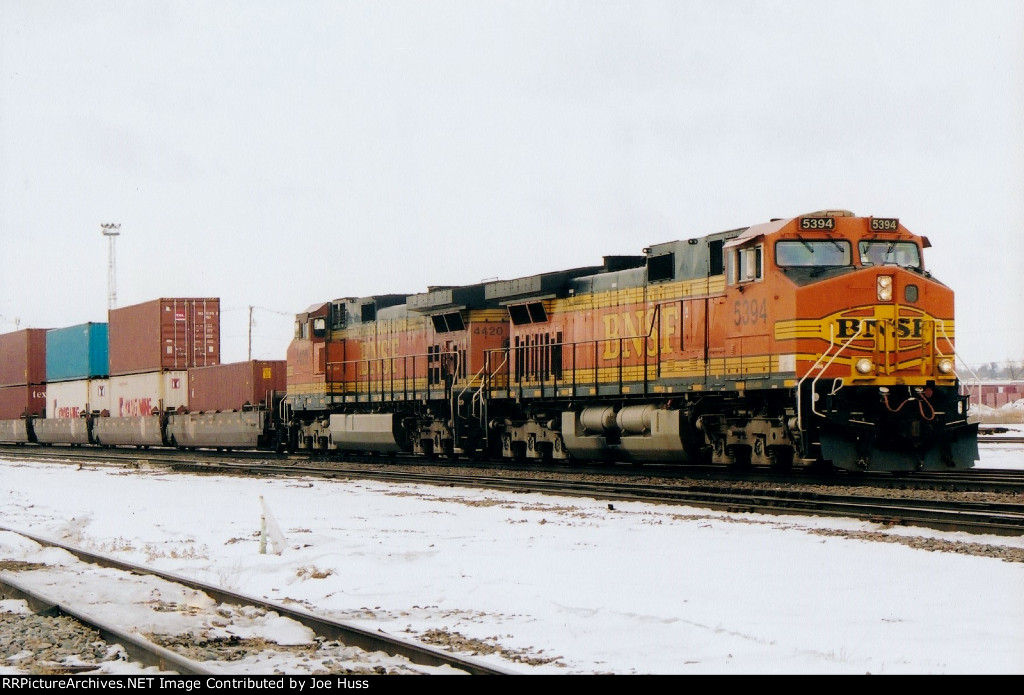 BNSF 5394 East